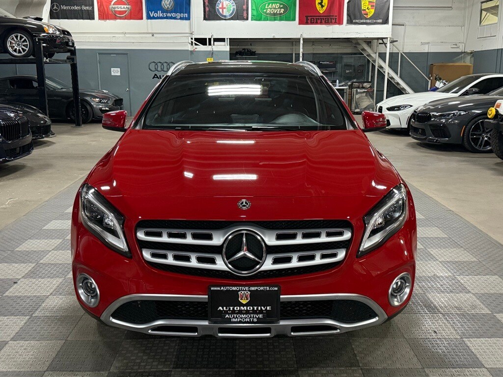 2020 Mercedes Benz GLA 250 photo 2