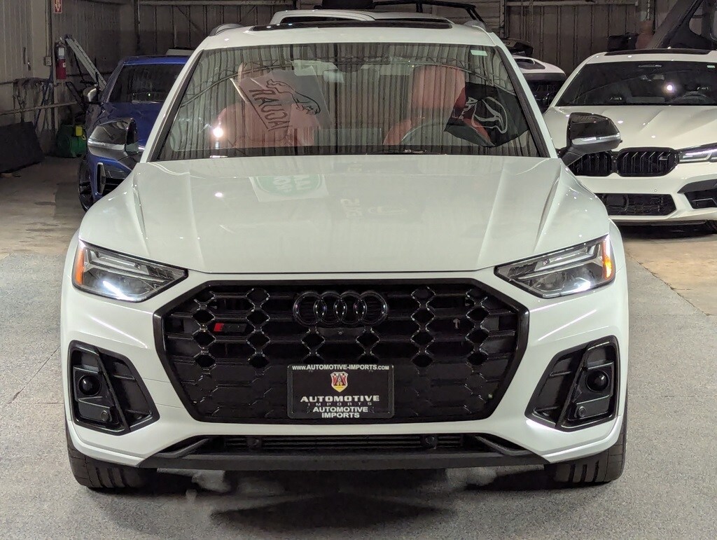 2022 Audi SQ5 Premium Plus photo 2