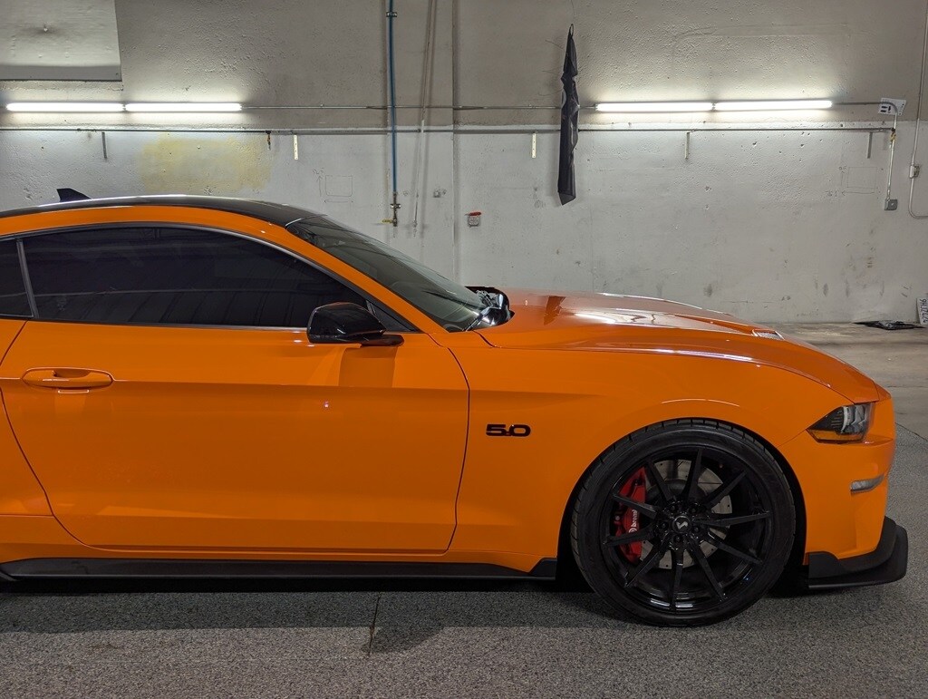 2021 Ford Mustang GT Premium photo 4
