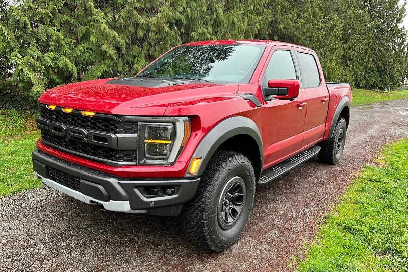 Front grille of the Ford F-150 Raptor