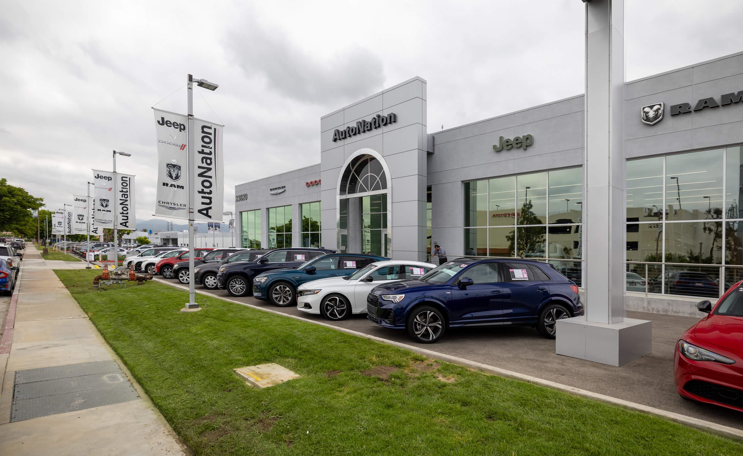 Autonation Chrysler Jeep West Golden - iqaklwp
