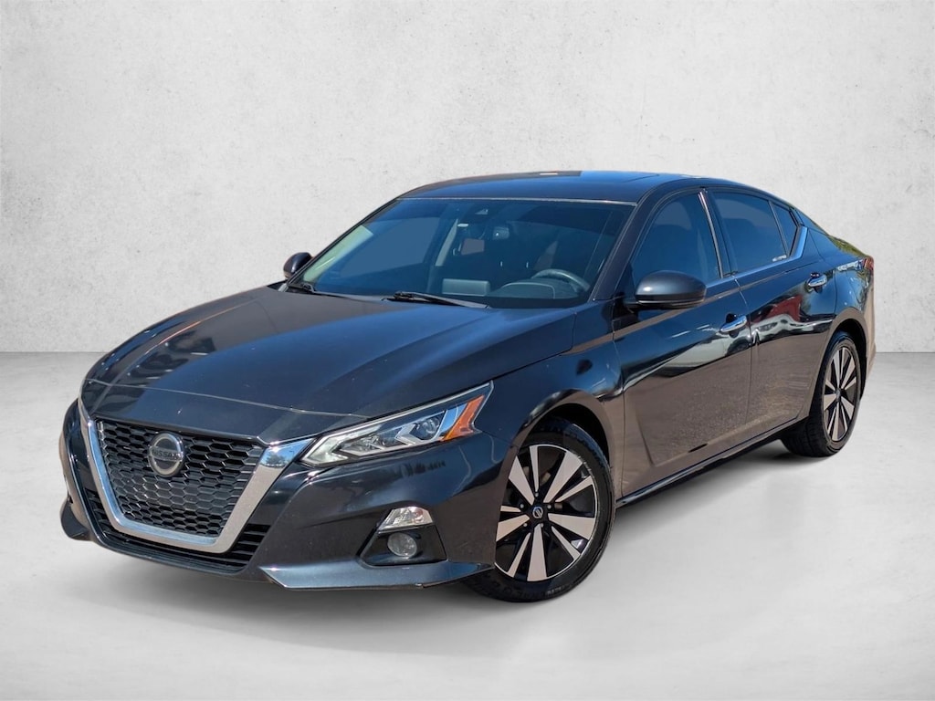 Used 2019 Nissan Altima 2.5 SV 4dr Car