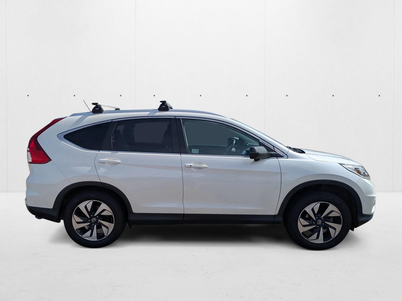 2016 Honda CR-V Touring photo 4