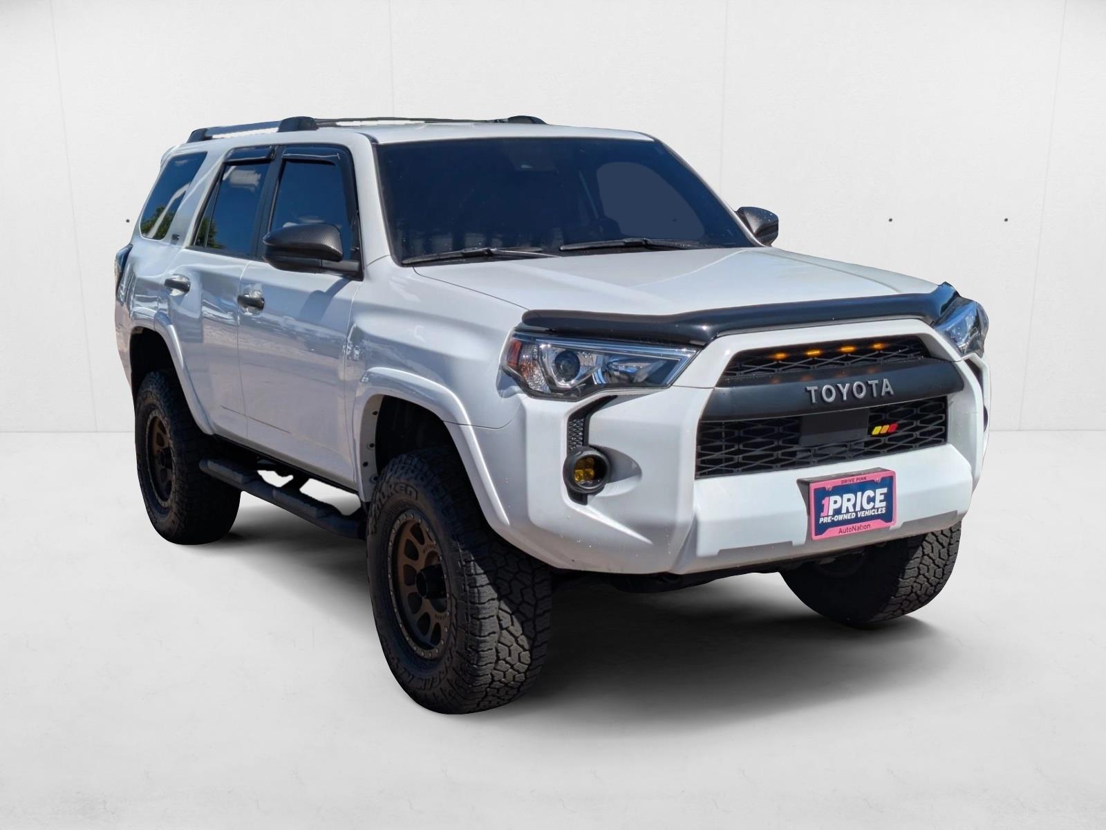 2021 Toyota 4Runner photo 3