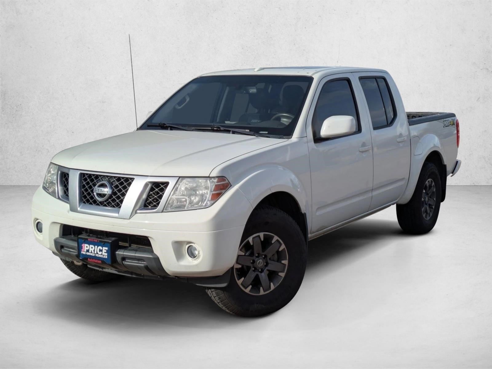 2014 Nissan Frontier PRO-4X's photo