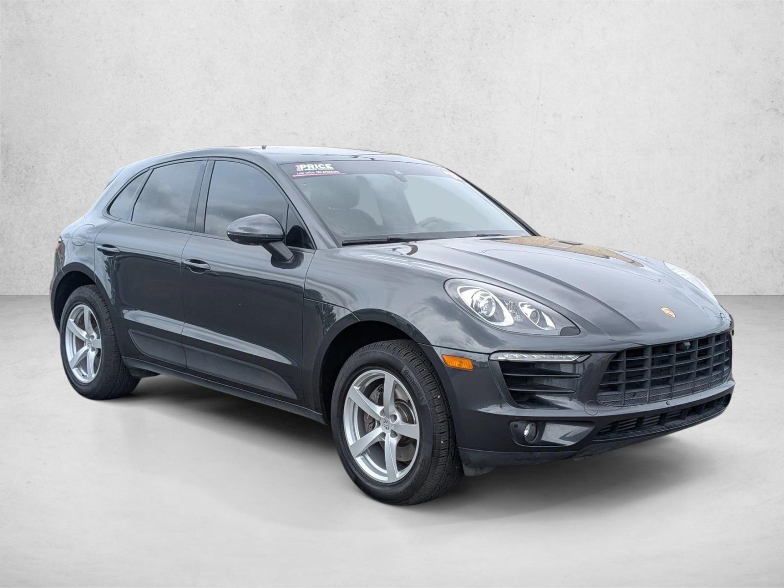 2018 Porsche Macan photo 3