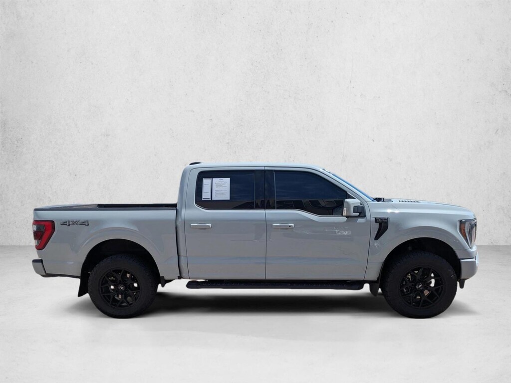 Used 2023 Ford F-150 LARIAT Crew Cab Pickup