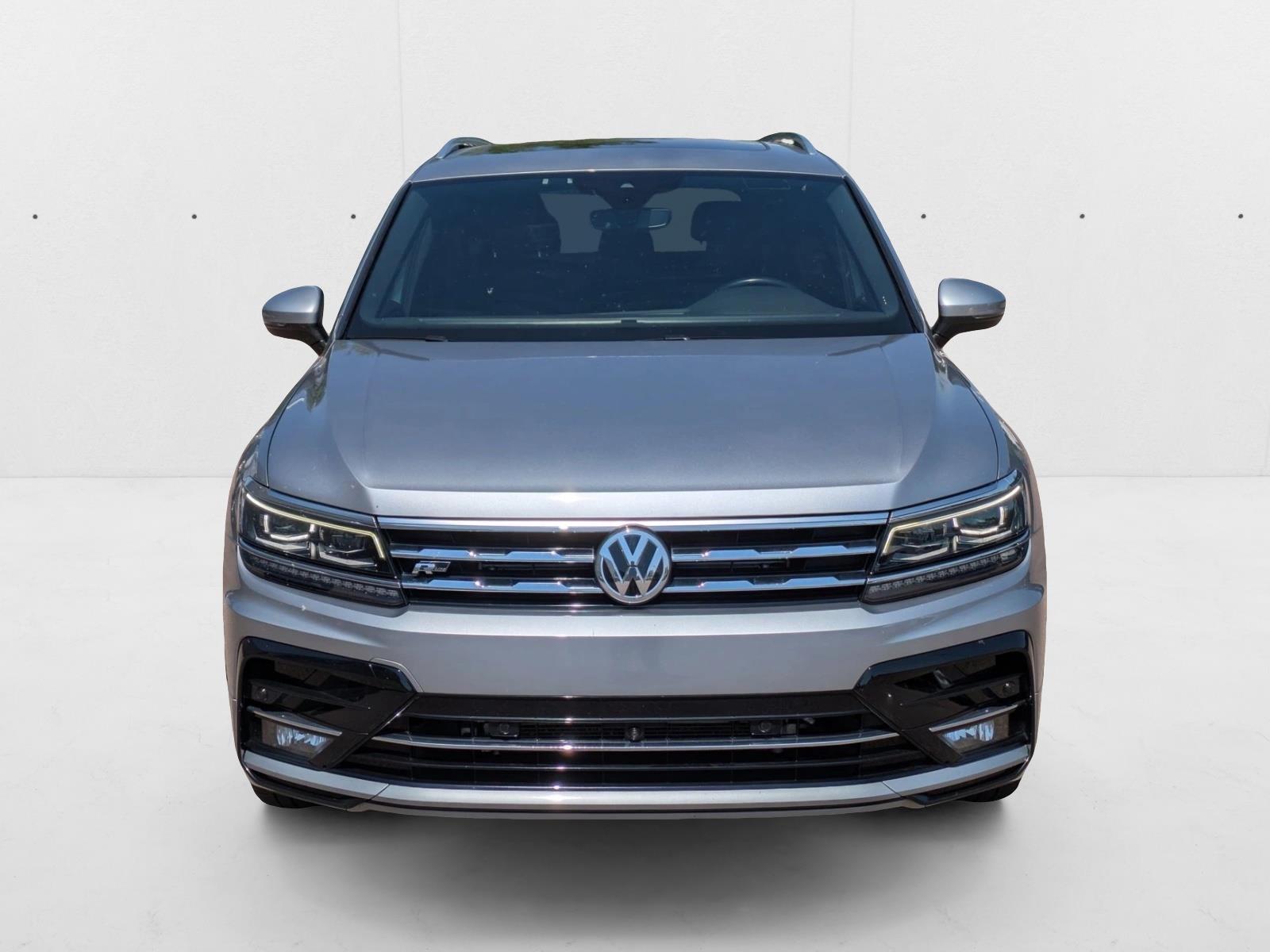 2021 Volkswagen Tiguan SEL Premium R-Line photo 2