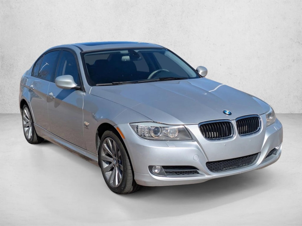Used 2011 BMW 3 Series 328i xDrive 4dr Car