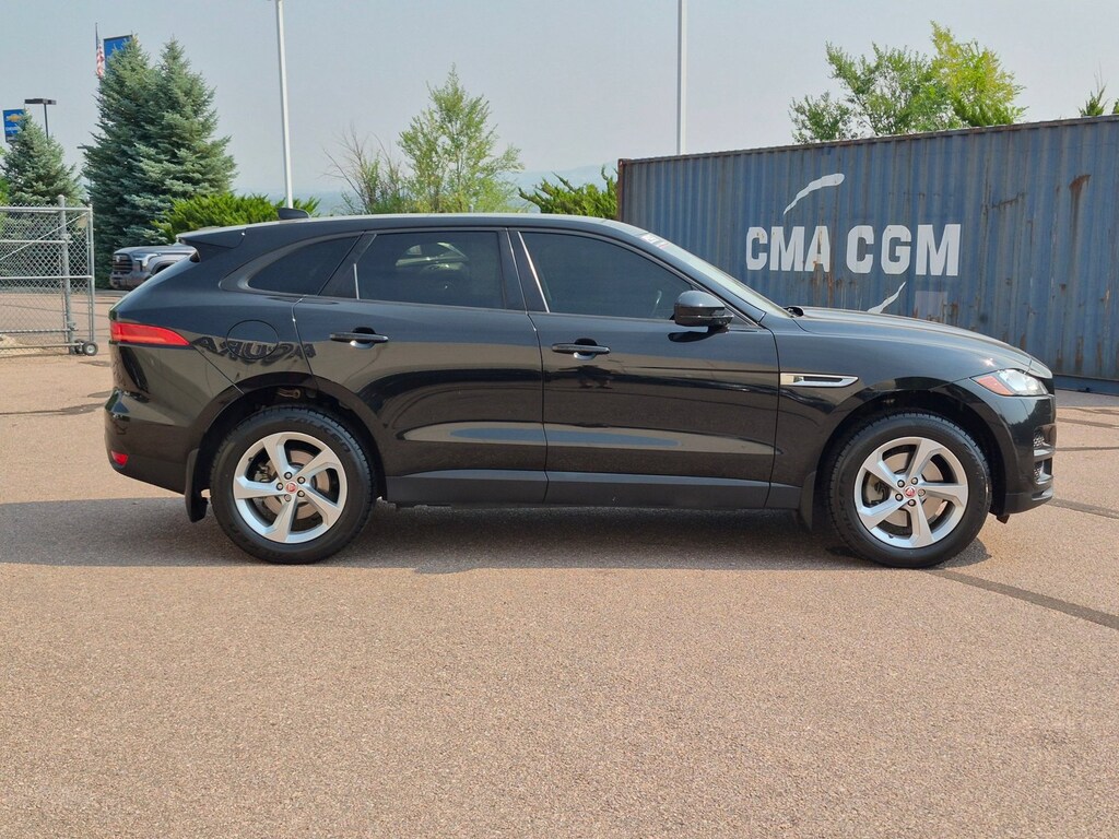 Used 2017 Jaguar F-PACE 35t Premium Sport Utility