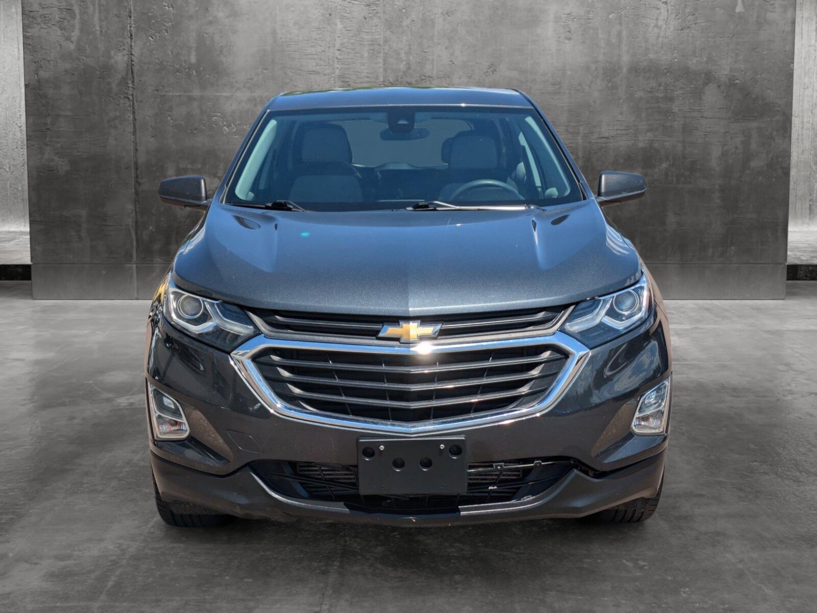 Used 2020 Chevrolet Equinox LS with VIN 2GNAXSEV4L6200432 for sale in Colorado Springs, CO