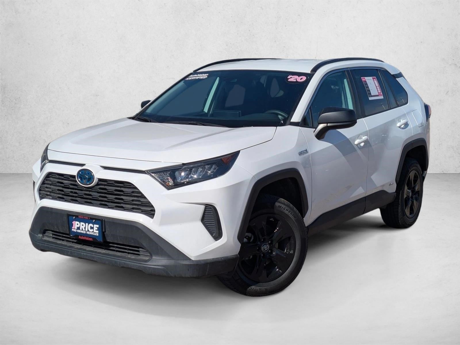 2020 Toyota RAV4 LE
