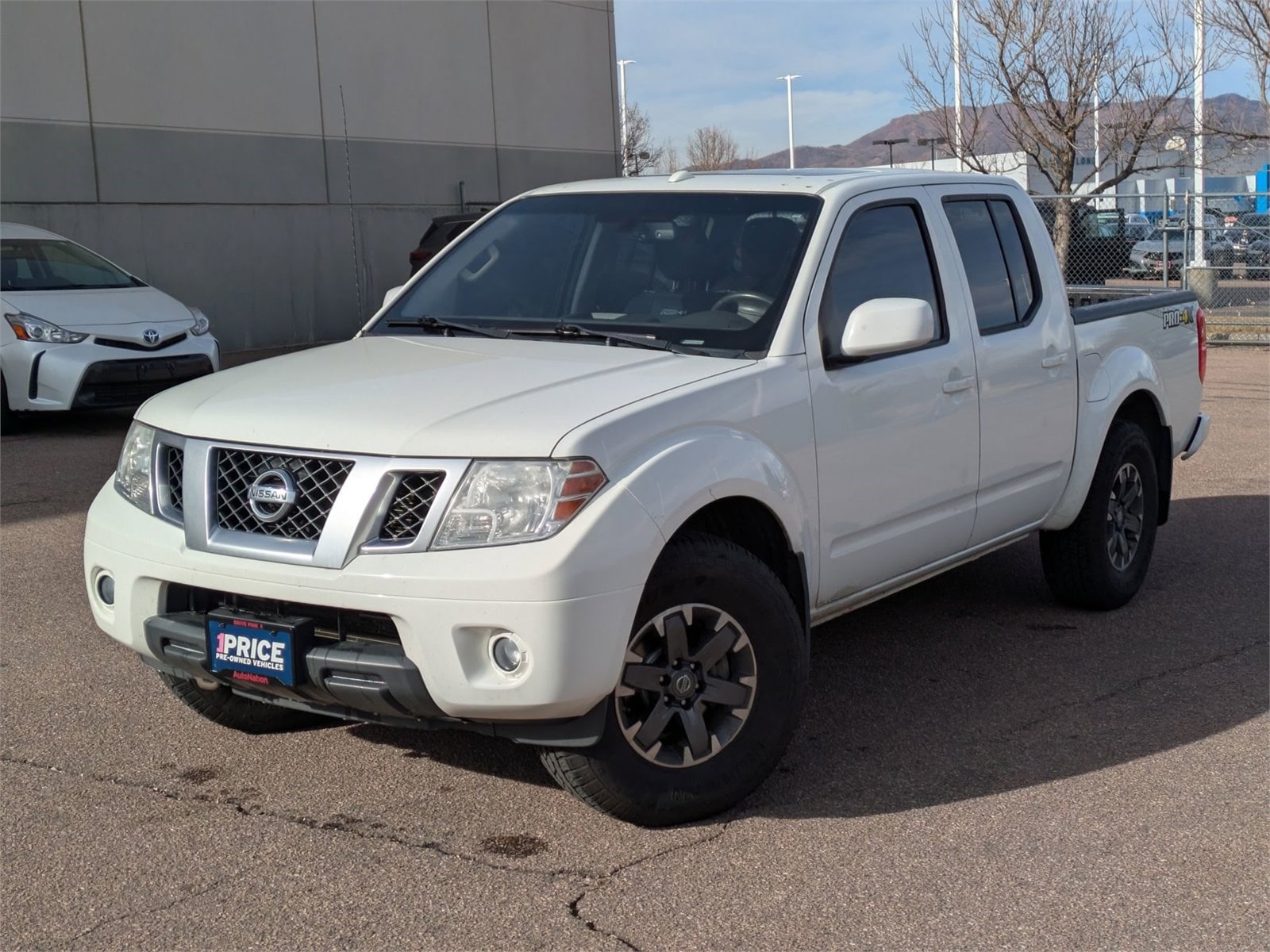 2014 Nissan Frontier PRO-4X's photo