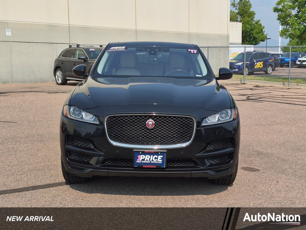 Used 2017 Jaguar F-PACE 35t Premium Sport Utility