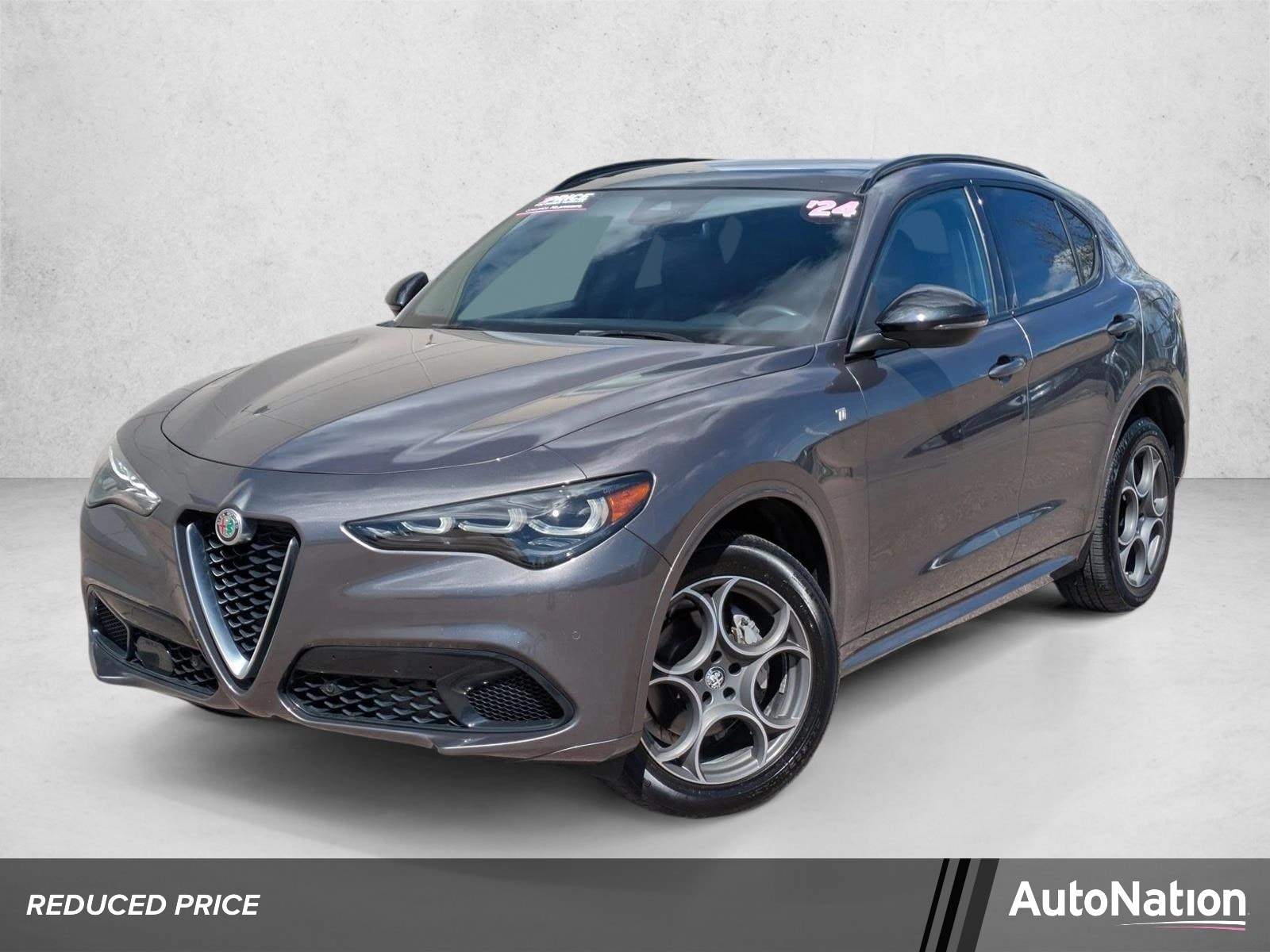2024 Alfa Romeo Stelvio Ti AWD's photo