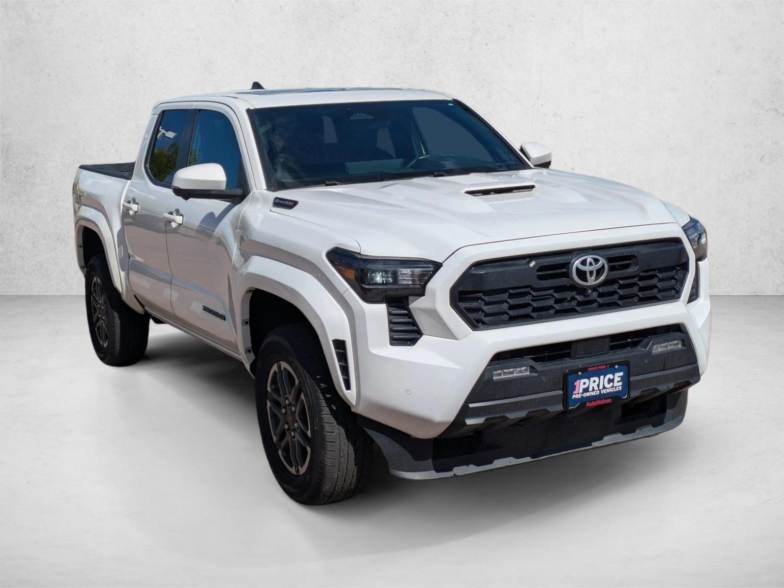2024 Toyota Tacoma TRD Sport photo 3