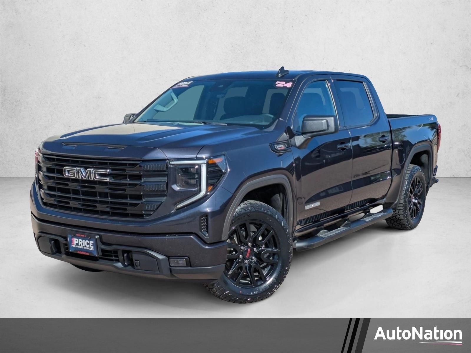 2024 GMC Sierra 4WD Crew Cab Short Box Elevation's photo