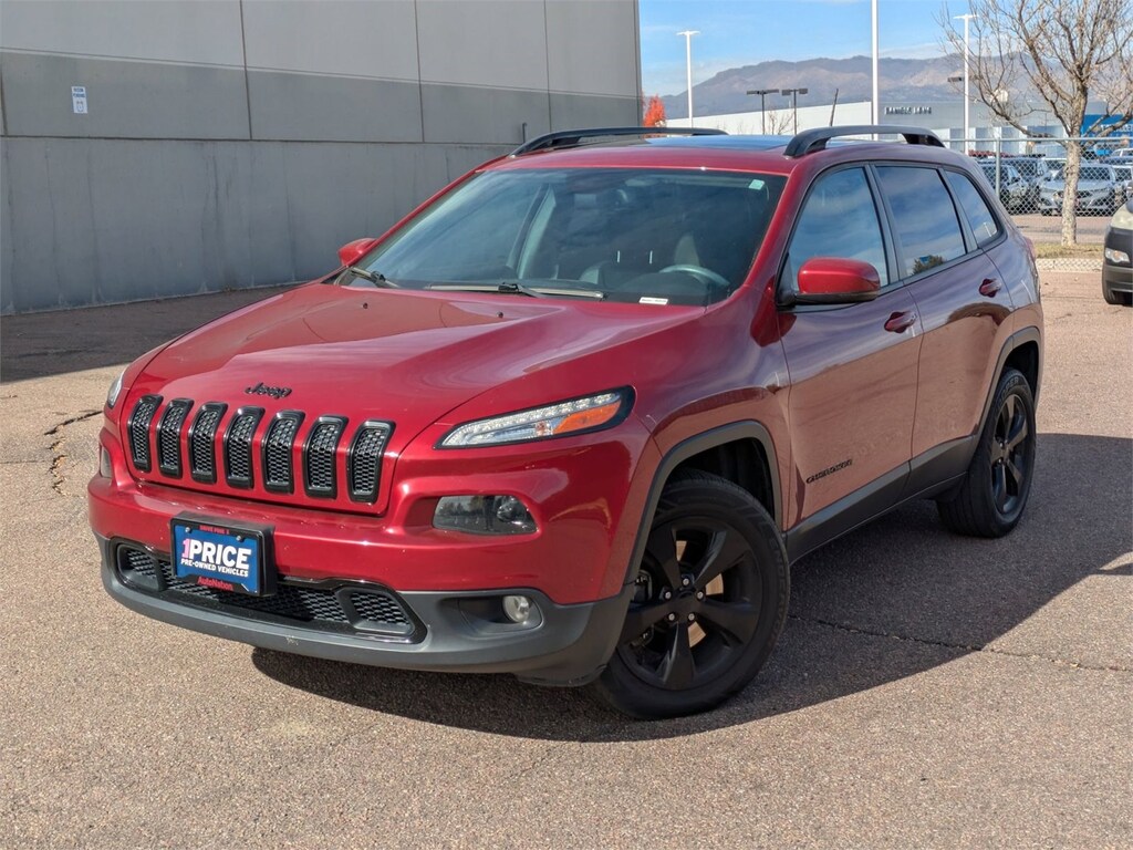 Used 2017 Jeep Cherokee High Altitude Sport Utility