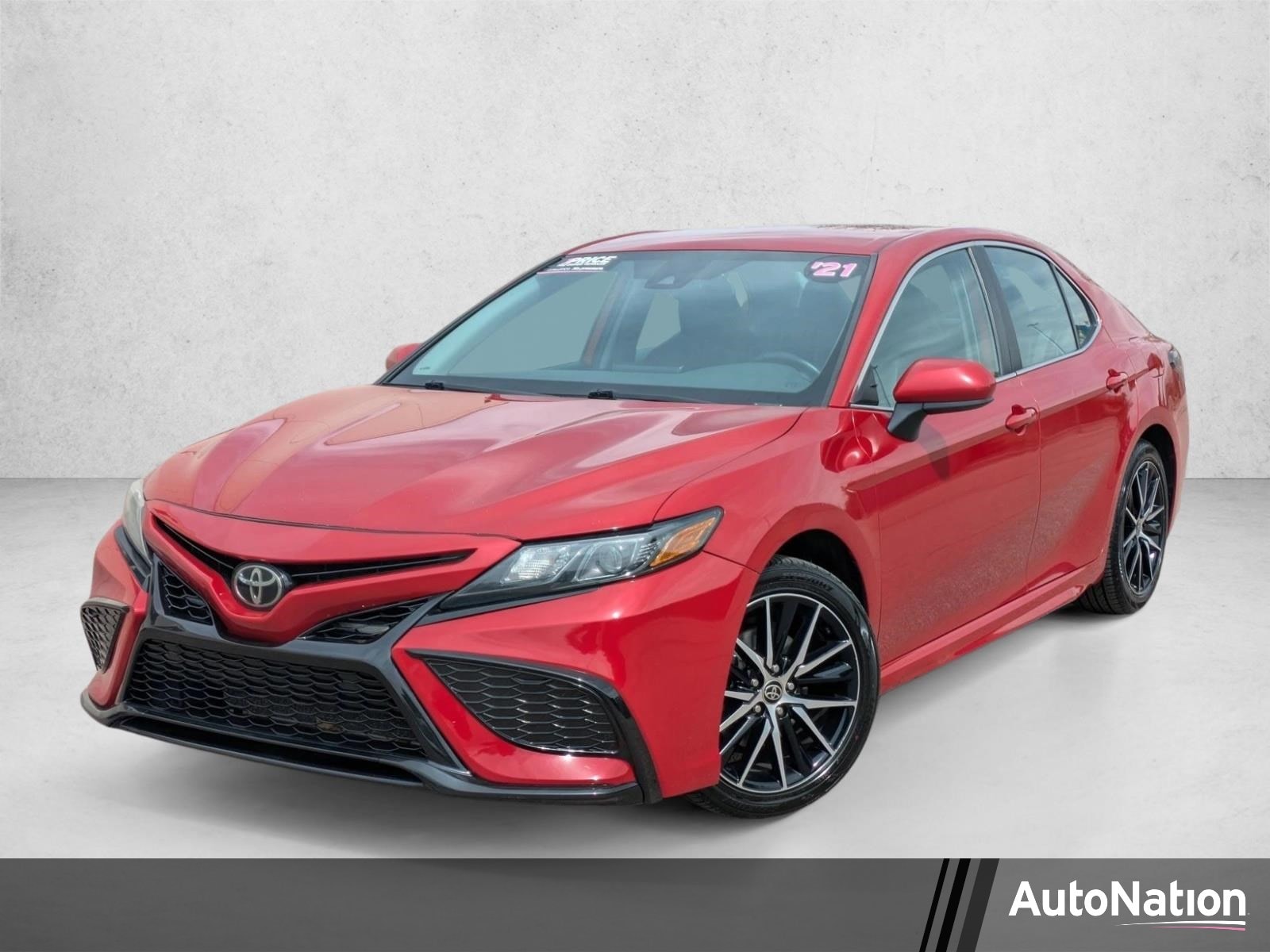 2021 Toyota Camry 2.5 Auto SE's photo