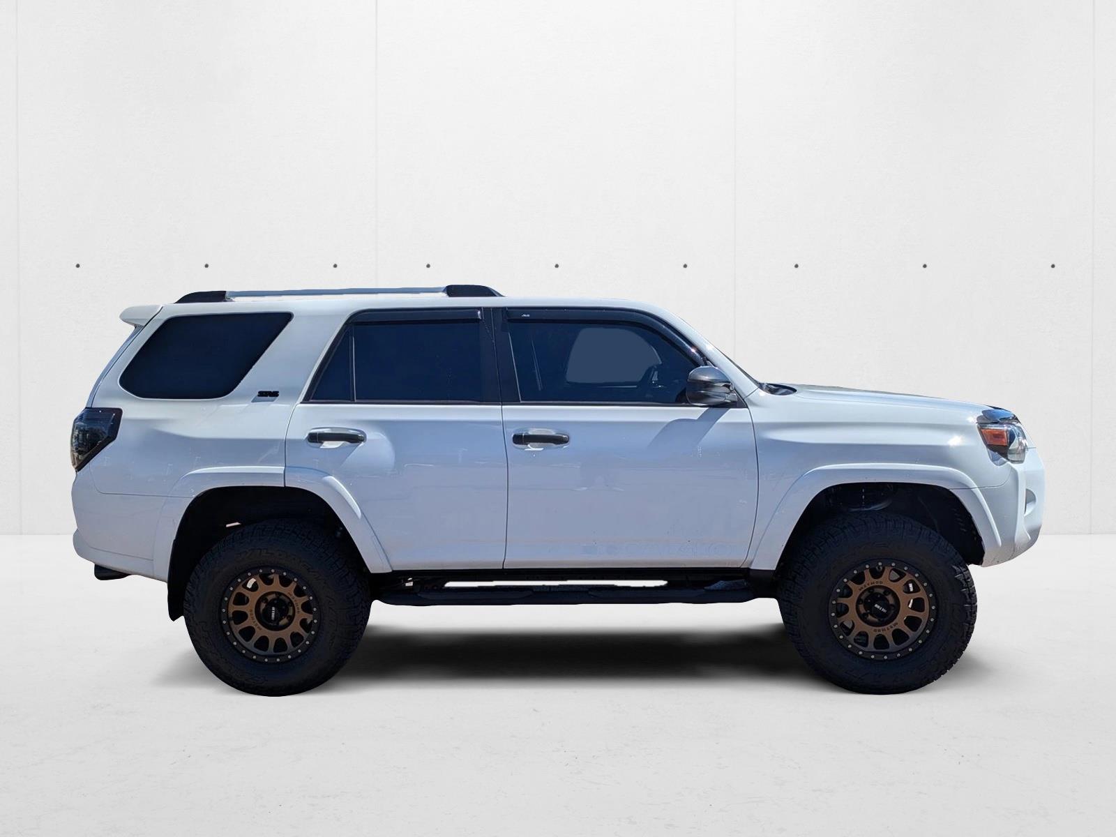 2021 Toyota 4Runner photo 4