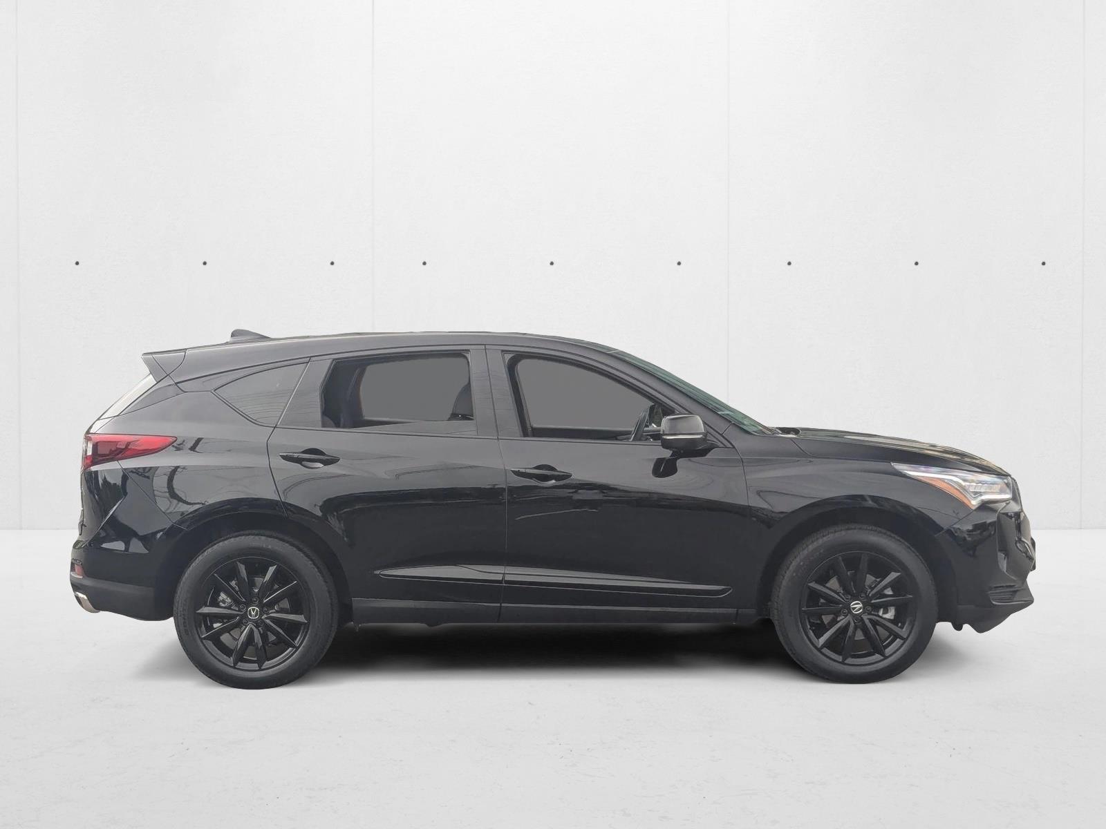 2025 Acura RDX photo 3