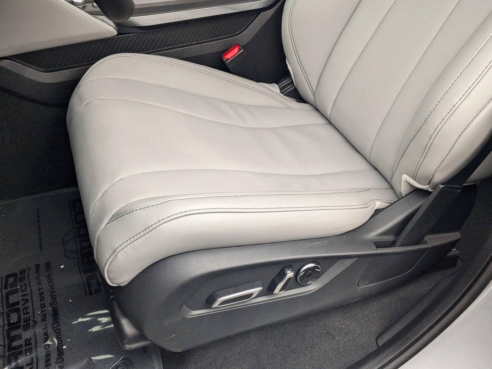 2025 Acura MDX SH-AWD Technology photo 4