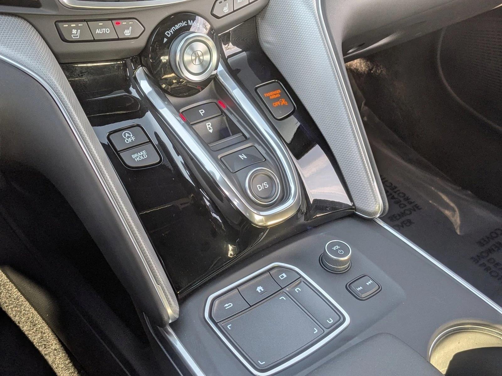 2025 Acura TLX A-SPEC Package - Photo 15