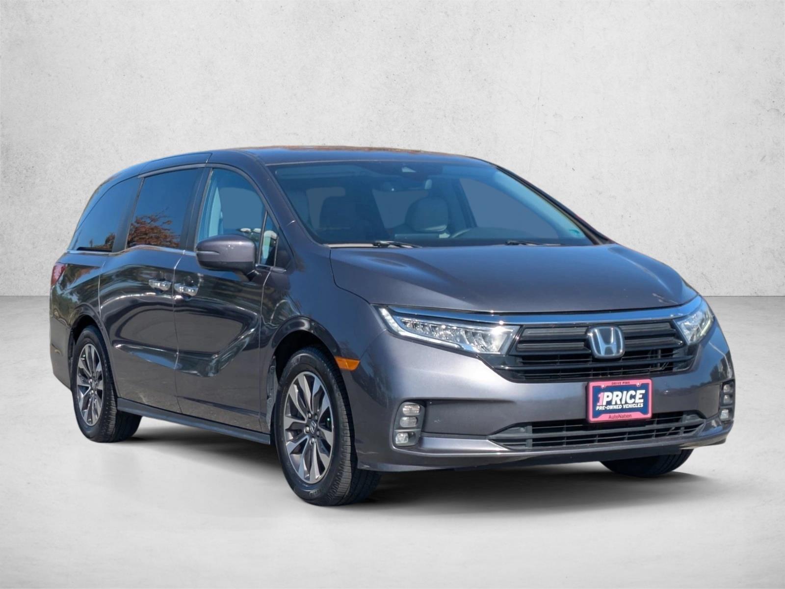 2021 Honda Odyssey EX-L photo 3
