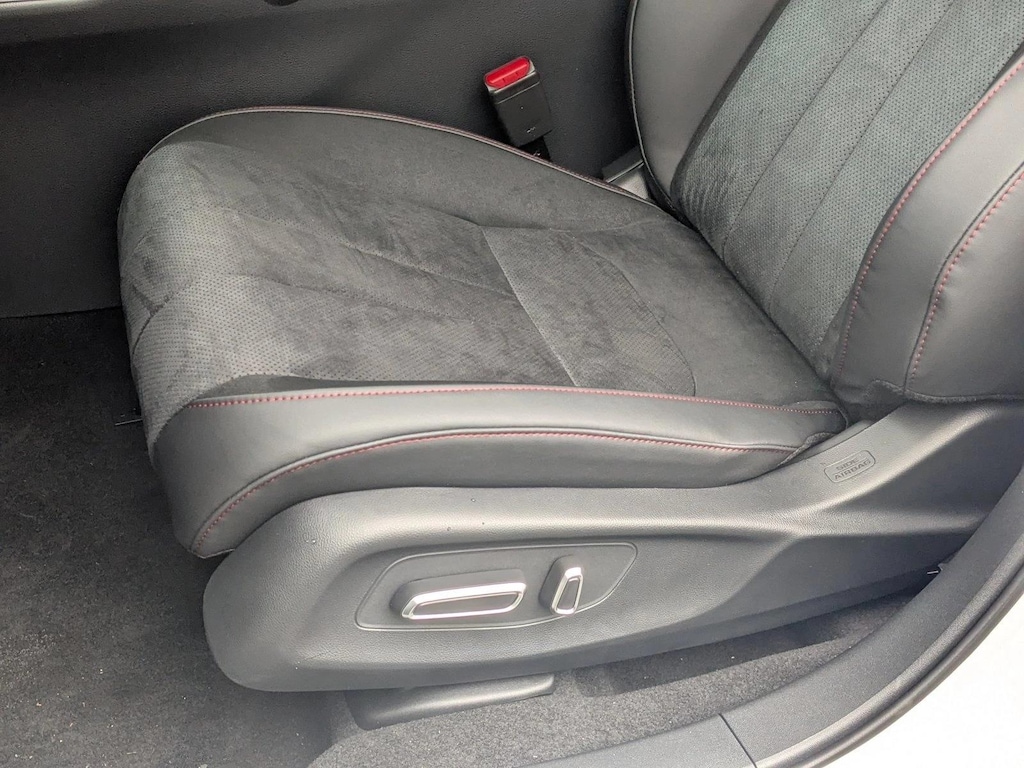 Used 2025 Acura ADX w/A-Spec Package SUV