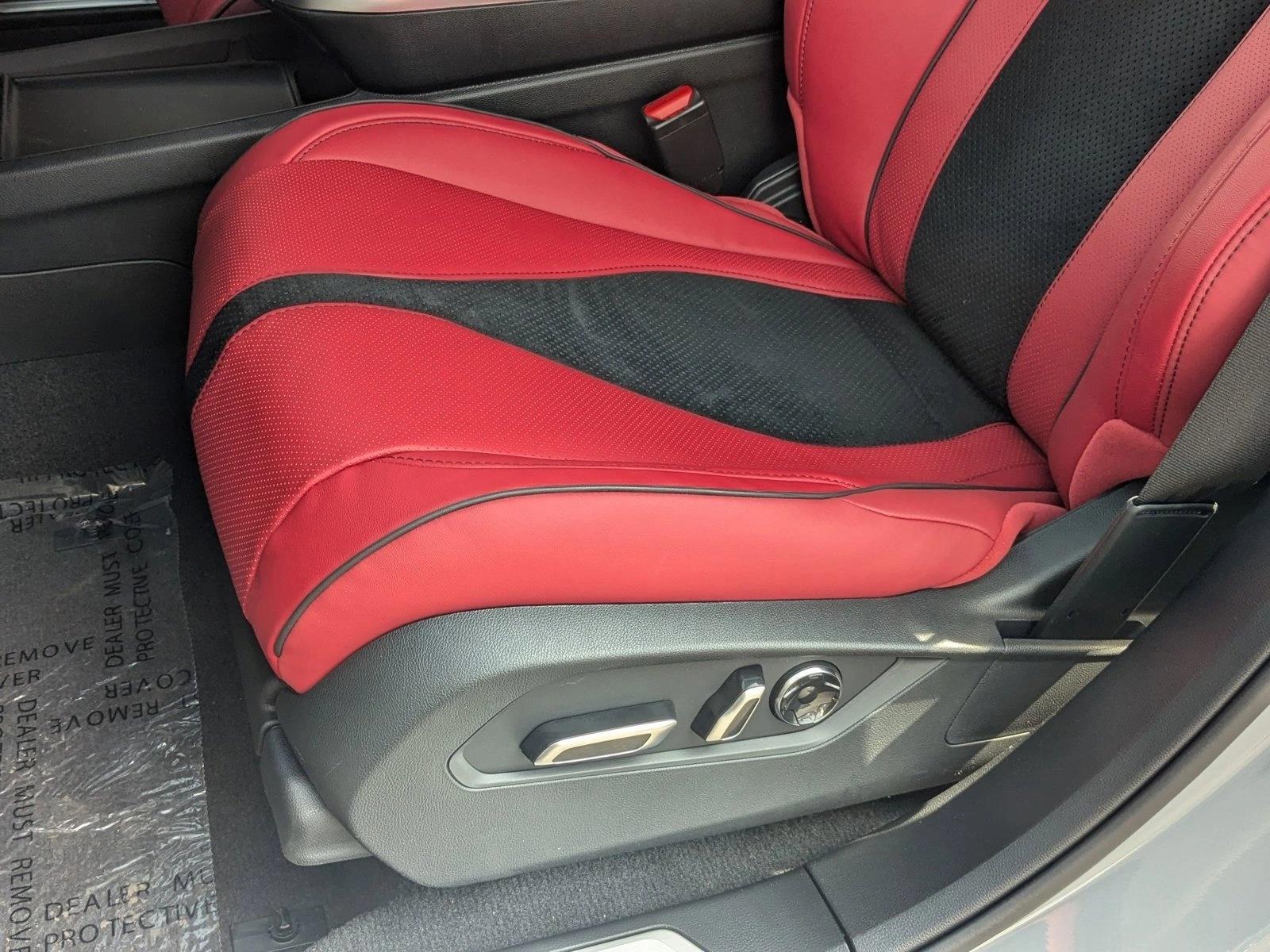 2025 Acura RDX A-Spec photo 3