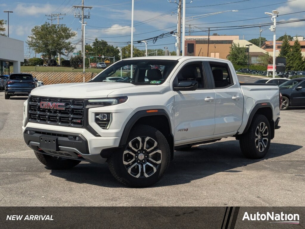 Used 2024 GMC Canyon 4WD AT4 Truck Crew Cab