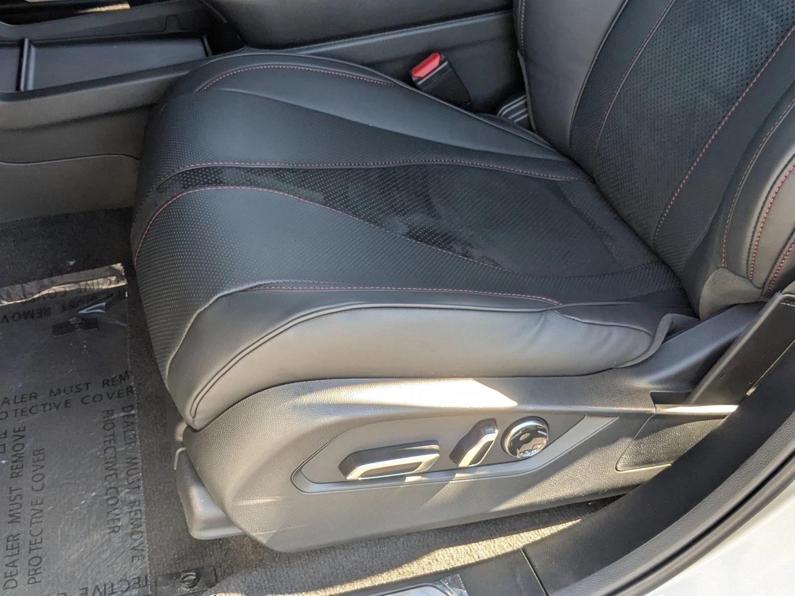 2025 Acura RDX A-Spec photo 4