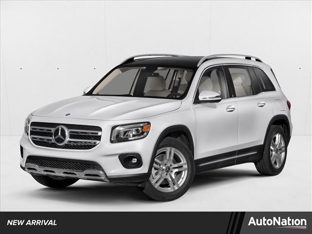 2023 Mercedes-Benz GLB GLB 250 4MATIC's photo