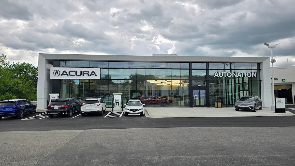 Exterior view of AutoNation Acura Hunt Valley, an Acura dealer near Ellicott City
