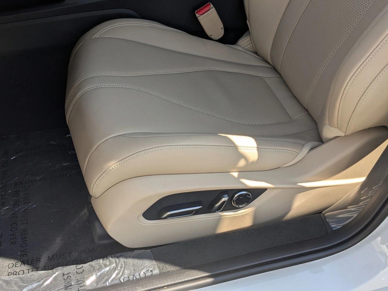 2025 Acura TLX Technology photo 4