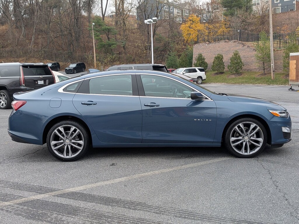 Used 2024 Chevrolet Malibu LT Sedan