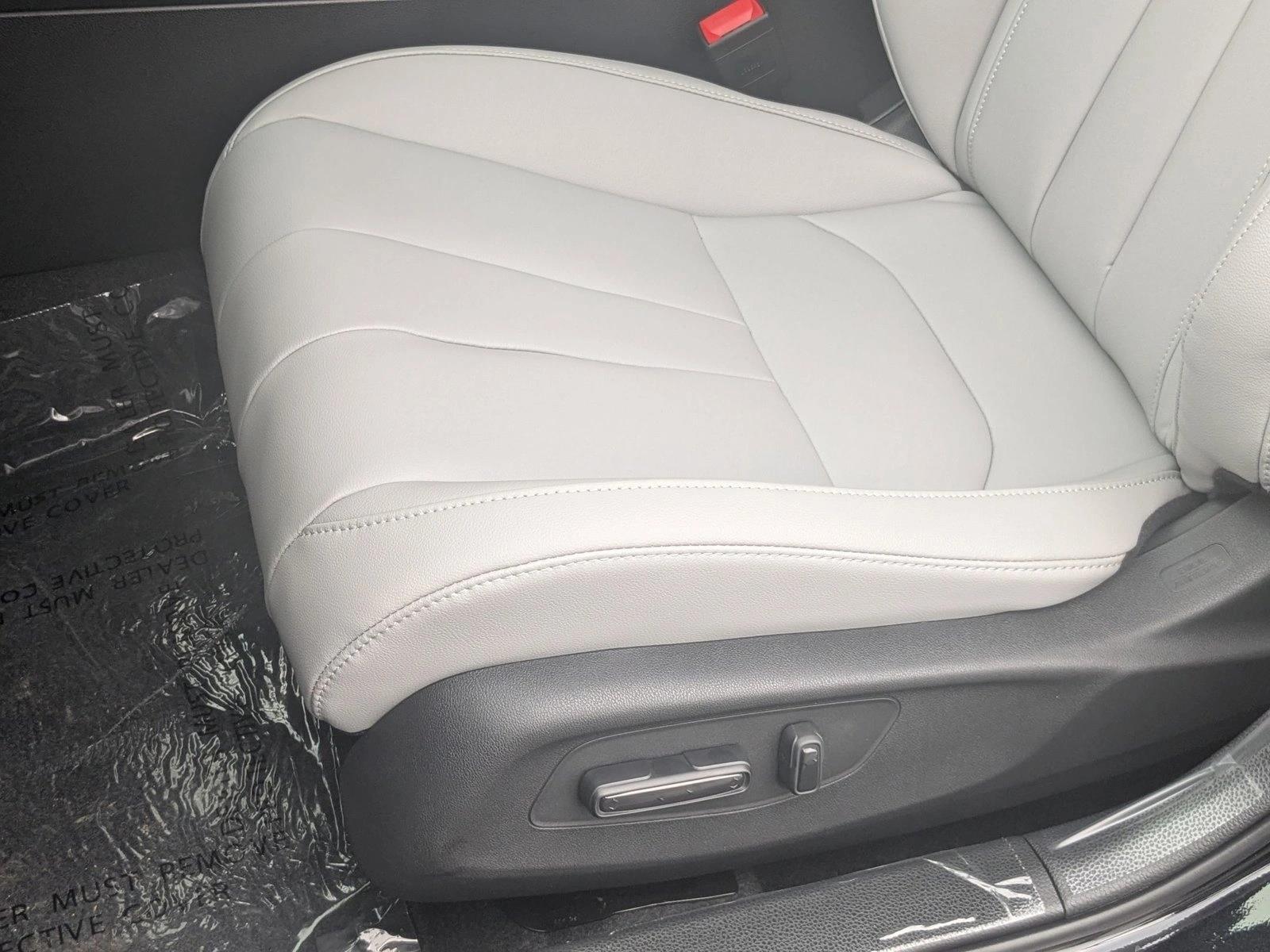 2025 Acura Integra Base photo 4