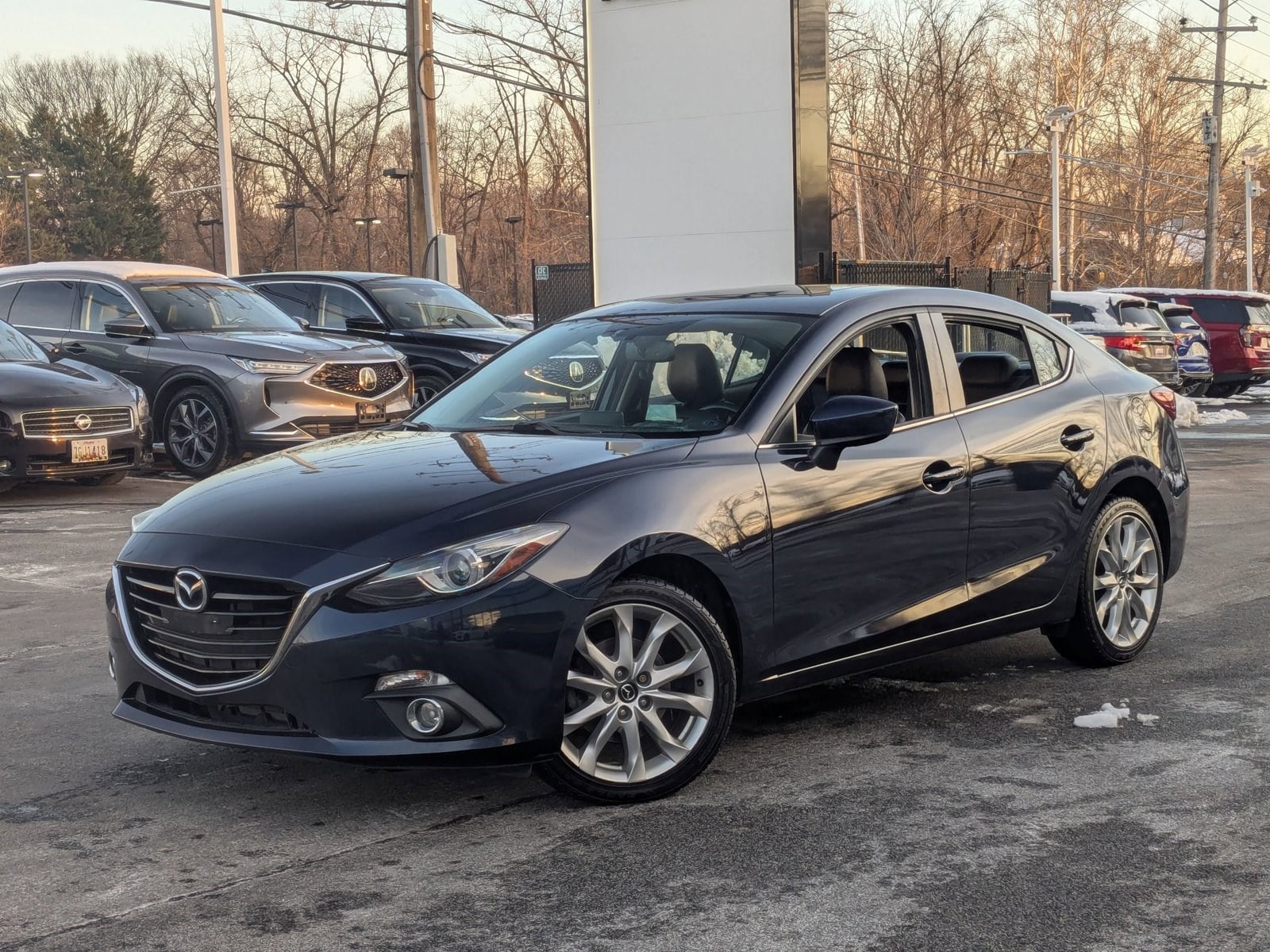 2015 Mazda MAZDA3 s Grand Touring's photo