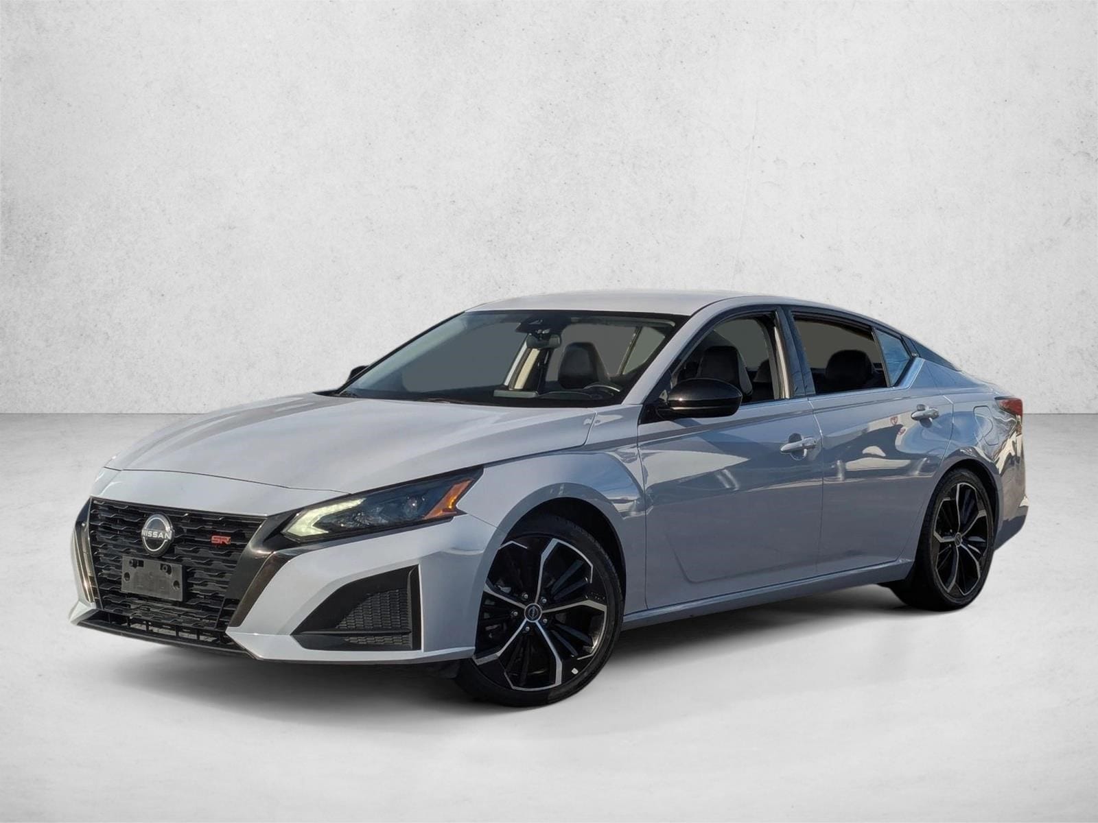 2024 Nissan Altima SR