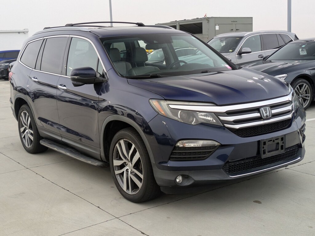 Used 2016 Honda Pilot Touring SUV