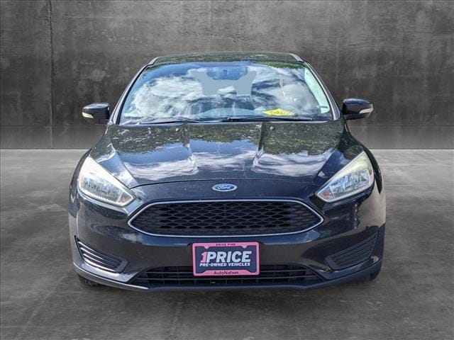 Used 2016 Ford Focus SE with VIN 1FADP3F2XGL314437 for sale in Amherst, OH