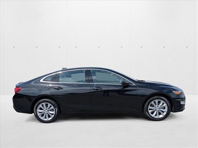 2023 Chevrolet Malibu 1LT photo 4