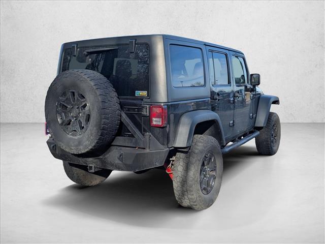 2012 Jeep Wrangler Unlimited Rubicon photo 3