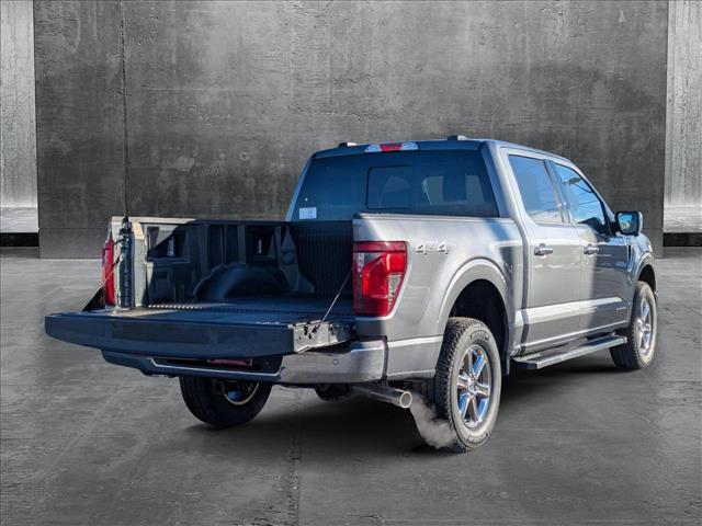 2025 Ford F-150 XLT photo 2
