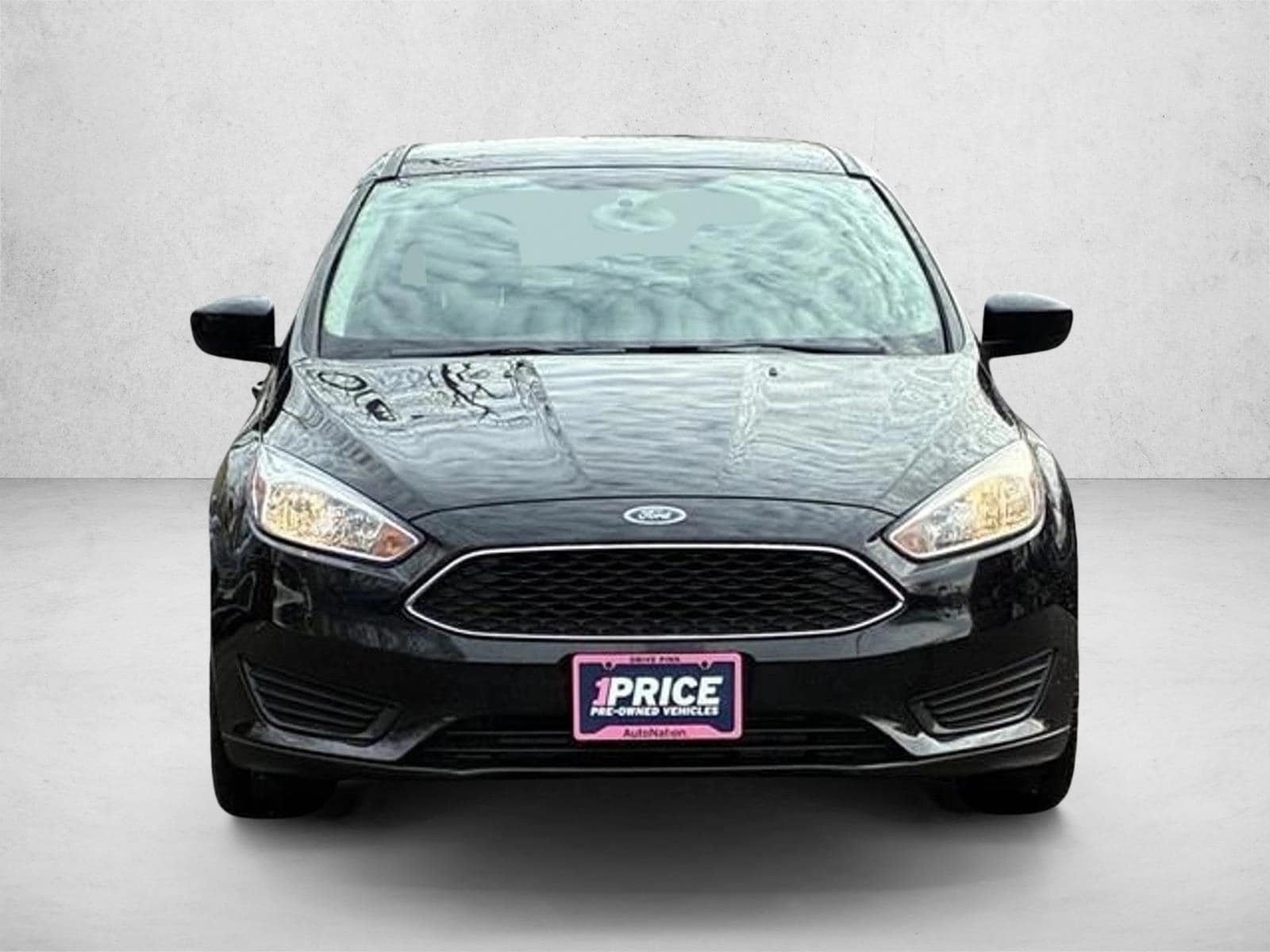 Used 2018 Ford Focus SE with VIN 1FADP3K25JL295759 for sale in Amherst, OH