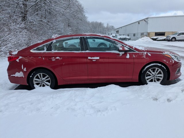 2017 Hyundai Sonata SE photo 4