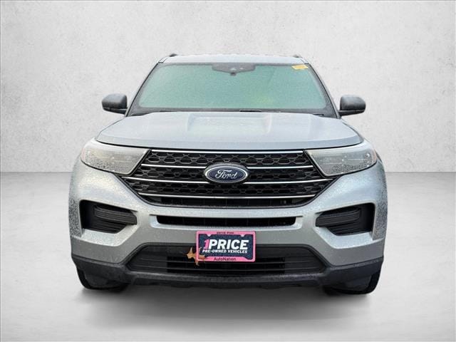 Used 2020 Ford Explorer XLT with VIN 1FMSK8DHXLGA68590 for sale in Amherst, OH