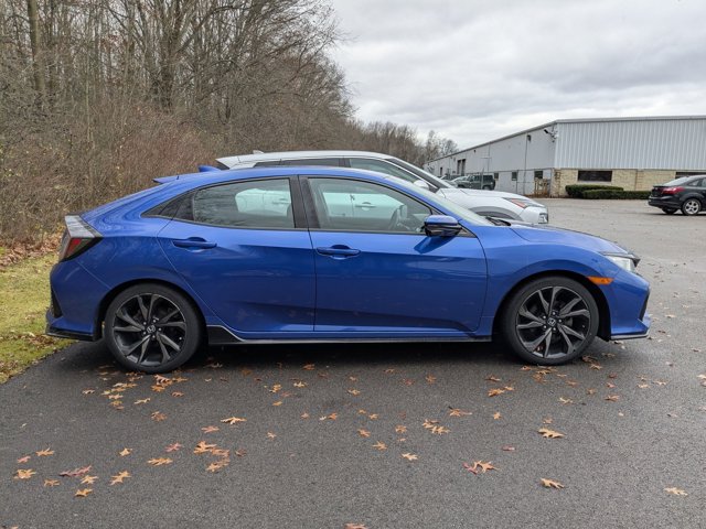 2018 Honda Civic Sport Touring Hatchback photo 4