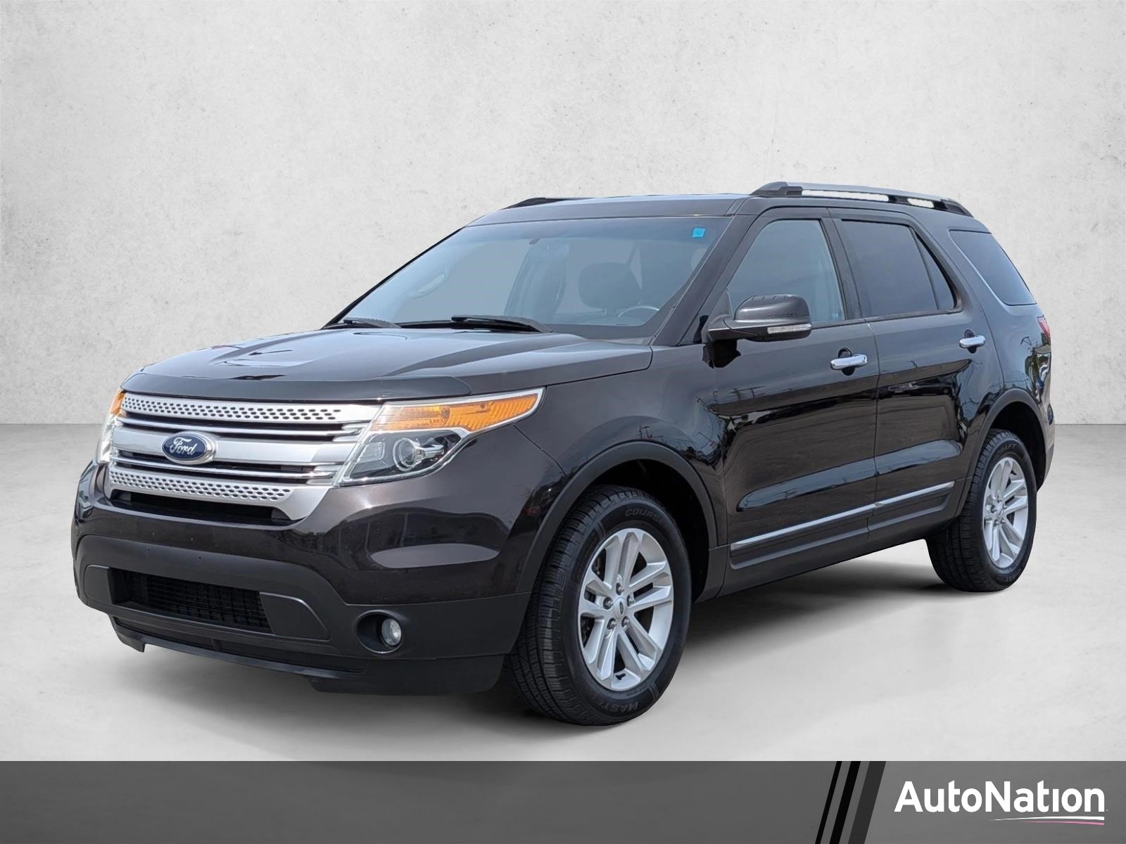 2014 Ford Explorer XLT 4x4's photo