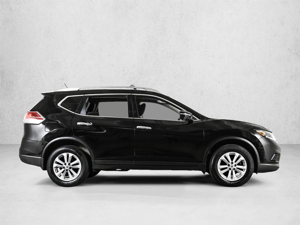 Used 2014 Nissan Rogue SV SUV